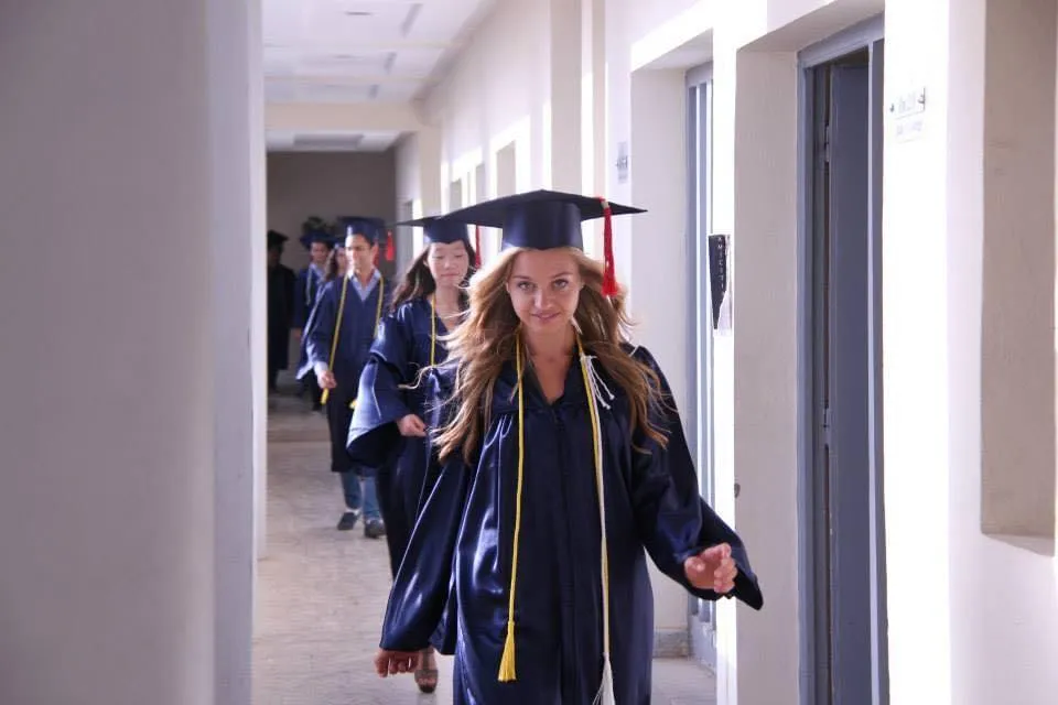 American School Fes - Amicitia